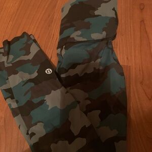 Camo Leggings Lululemon with Logo